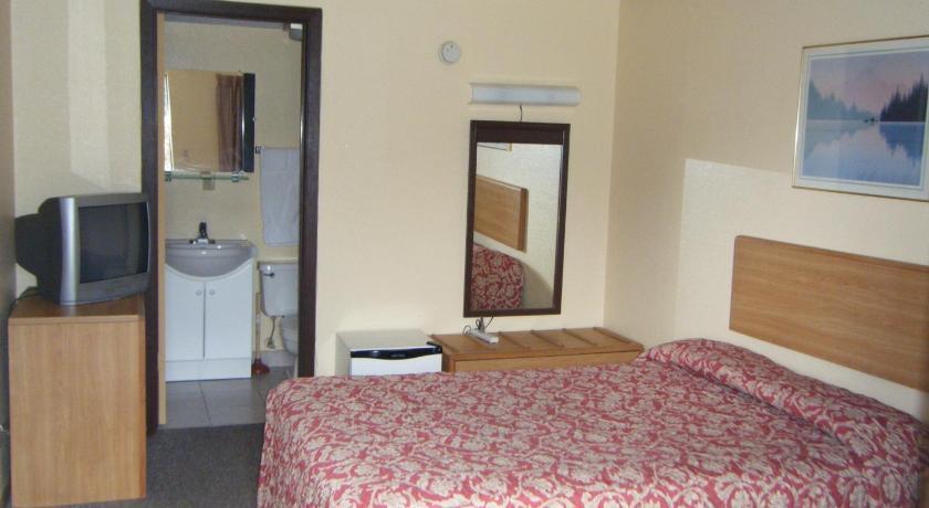 דובוק Glenview Motel חדר תמונה